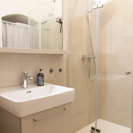 Apartment Altstadtjuwel Faerbergasse Graz